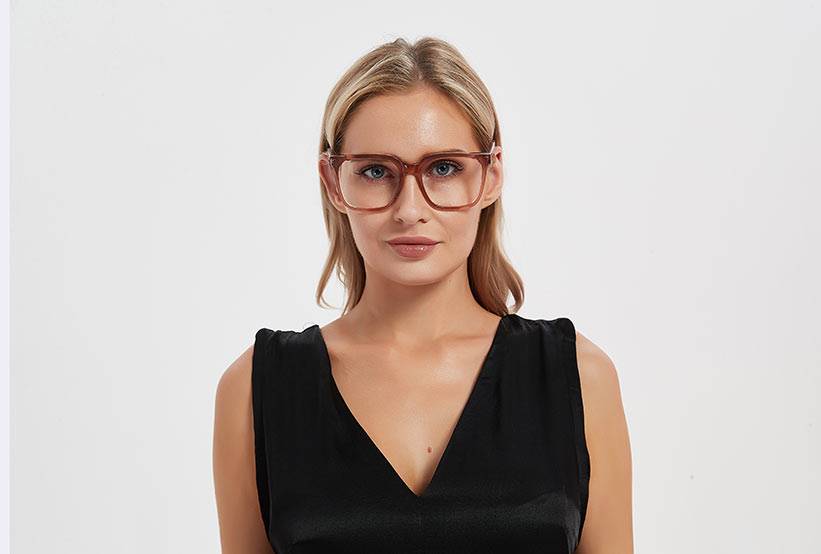 Lady with glasses